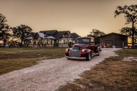 Photo of 7074 Earlywine Rd, Brenham, TX 77833 (MLS # 91639093) Photo of 7074 Earlywine Rd, Brenham, TX 77833 (MLS # 91639093)