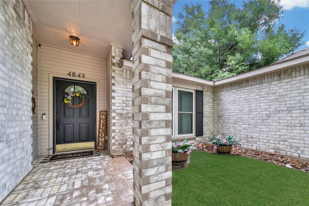 Photo of 4843 Drew Forest Lane, Humble, TX 77346 (MLS # 70105676)