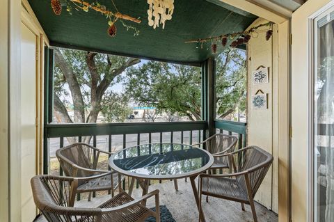 Tiny photo for 1516 Bay Area Boulevard #B8, Houston, TX 77058 (MLS # 62339696)
