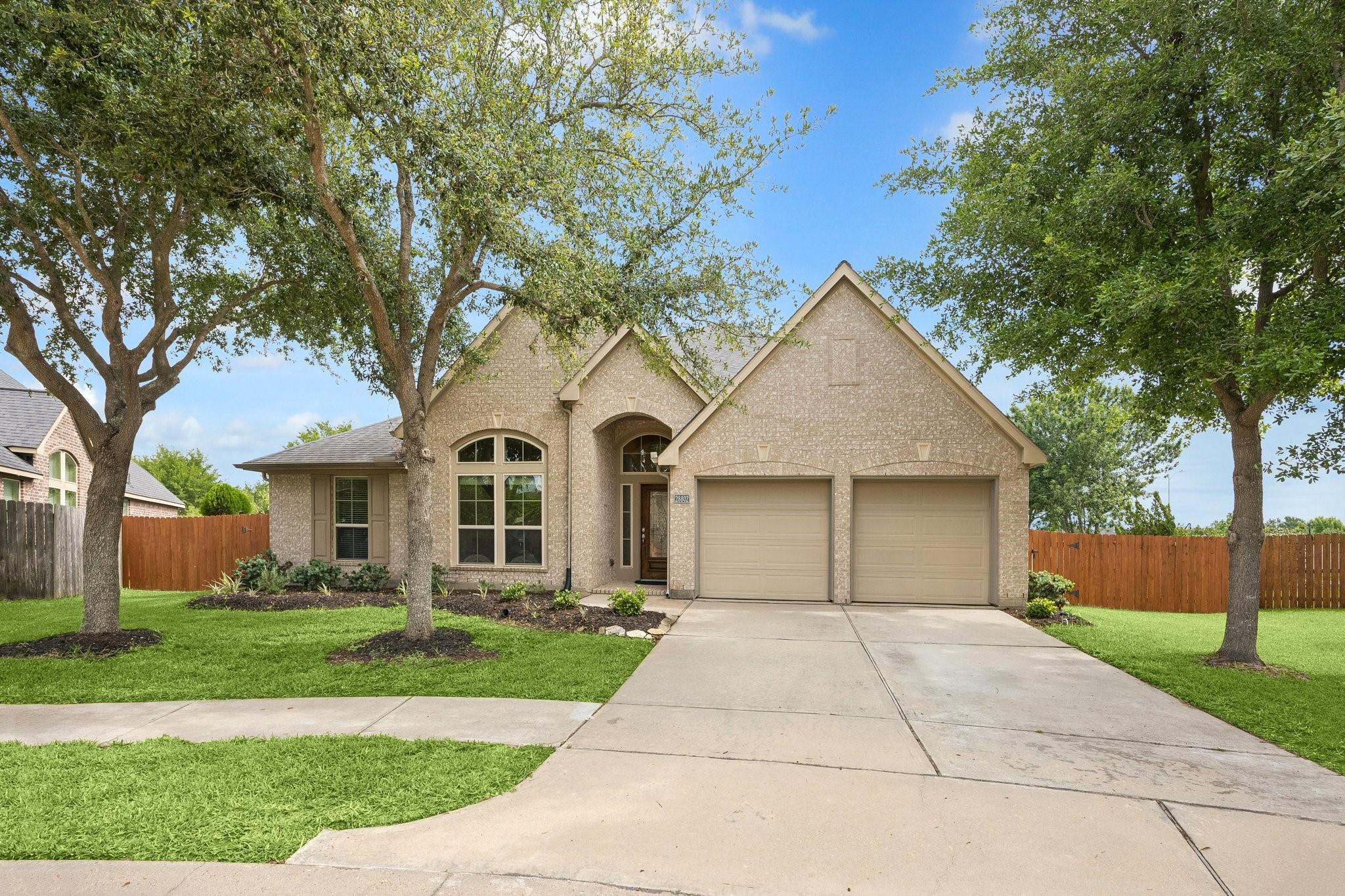 28802 Hollycrest Drive