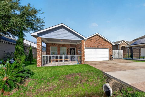 Photo of 10623 Logger Pines Trail, Houston, TX 77088 (MLS # 96793493)
