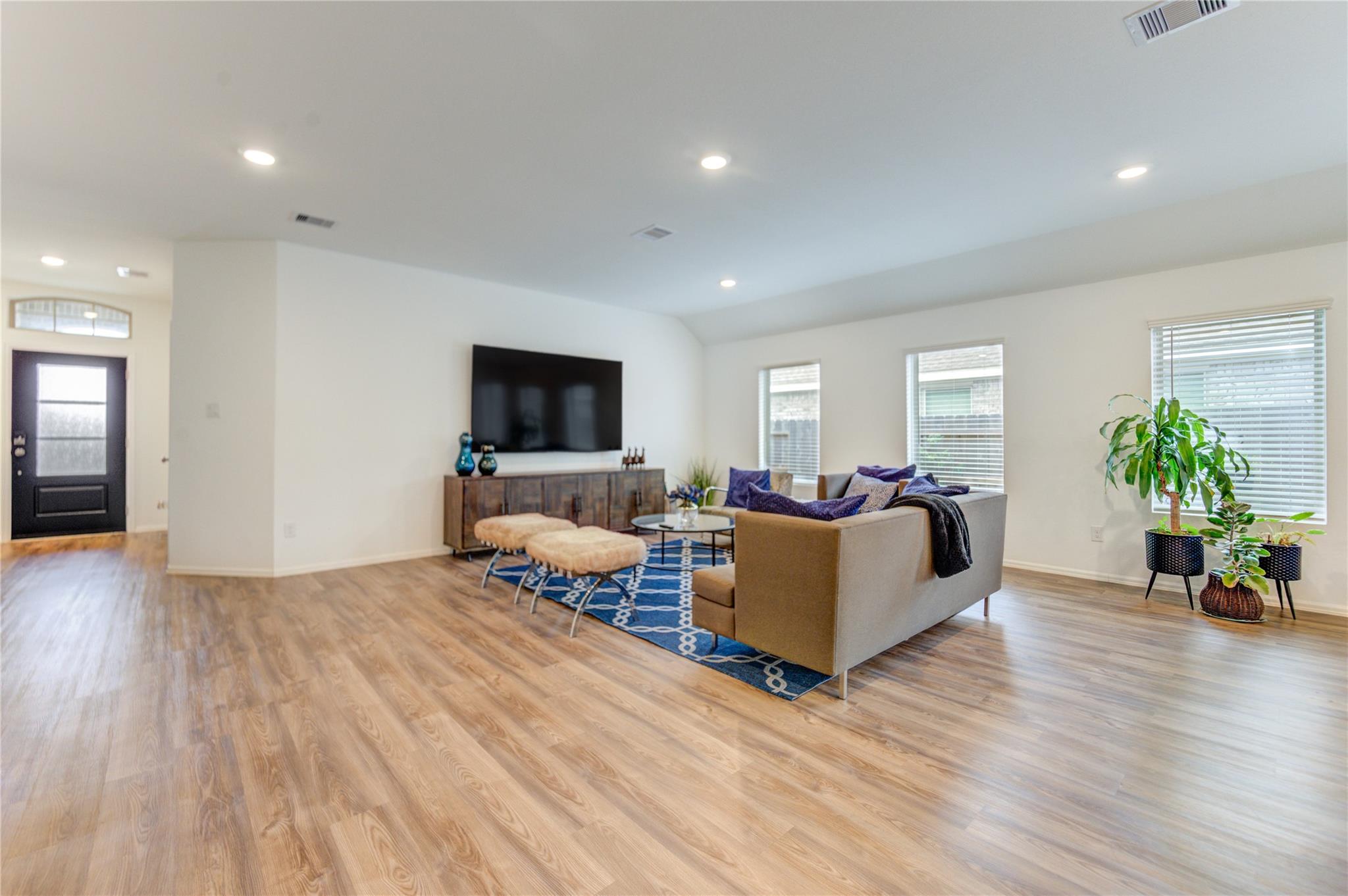 8015 Eagle Creek Lane