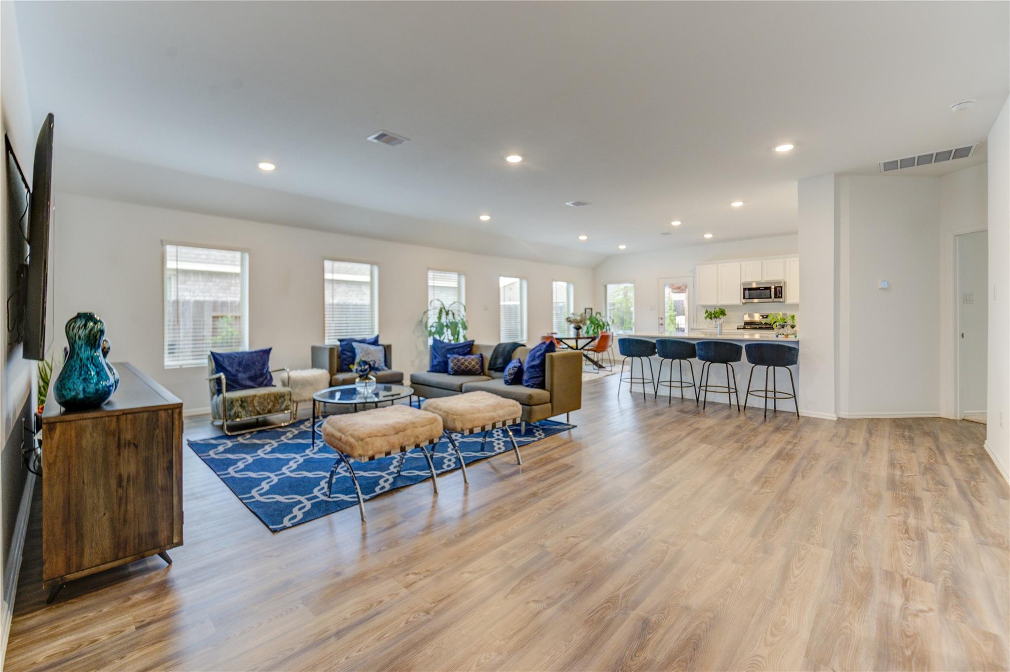 8015 Eagle Creek Lane