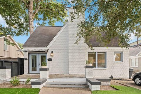 Photo of 2631 Persa Street, Houston, TX 77098 (MLS # 2395267)