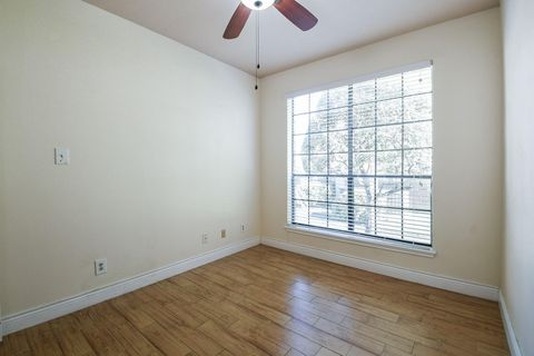 Tiny photo for 2121 El Paseo Street #1805, Houston, TX 77054 (MLS # 88870167)