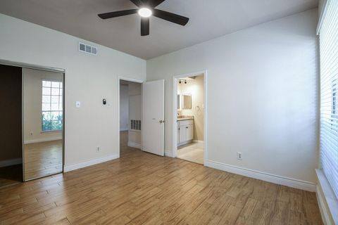 Tiny photo for 2121 El Paseo Street #1805, Houston, TX 77054 (MLS # 88870167)