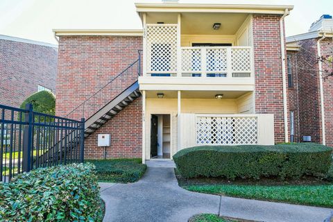 Tiny photo for 2121 El Paseo Street #1805, Houston, TX 77054 (MLS # 88870167)