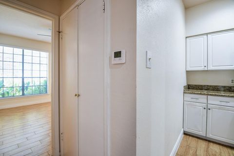 Tiny photo for 2121 El Paseo Street #1805, Houston, TX 77054 (MLS # 88870167)