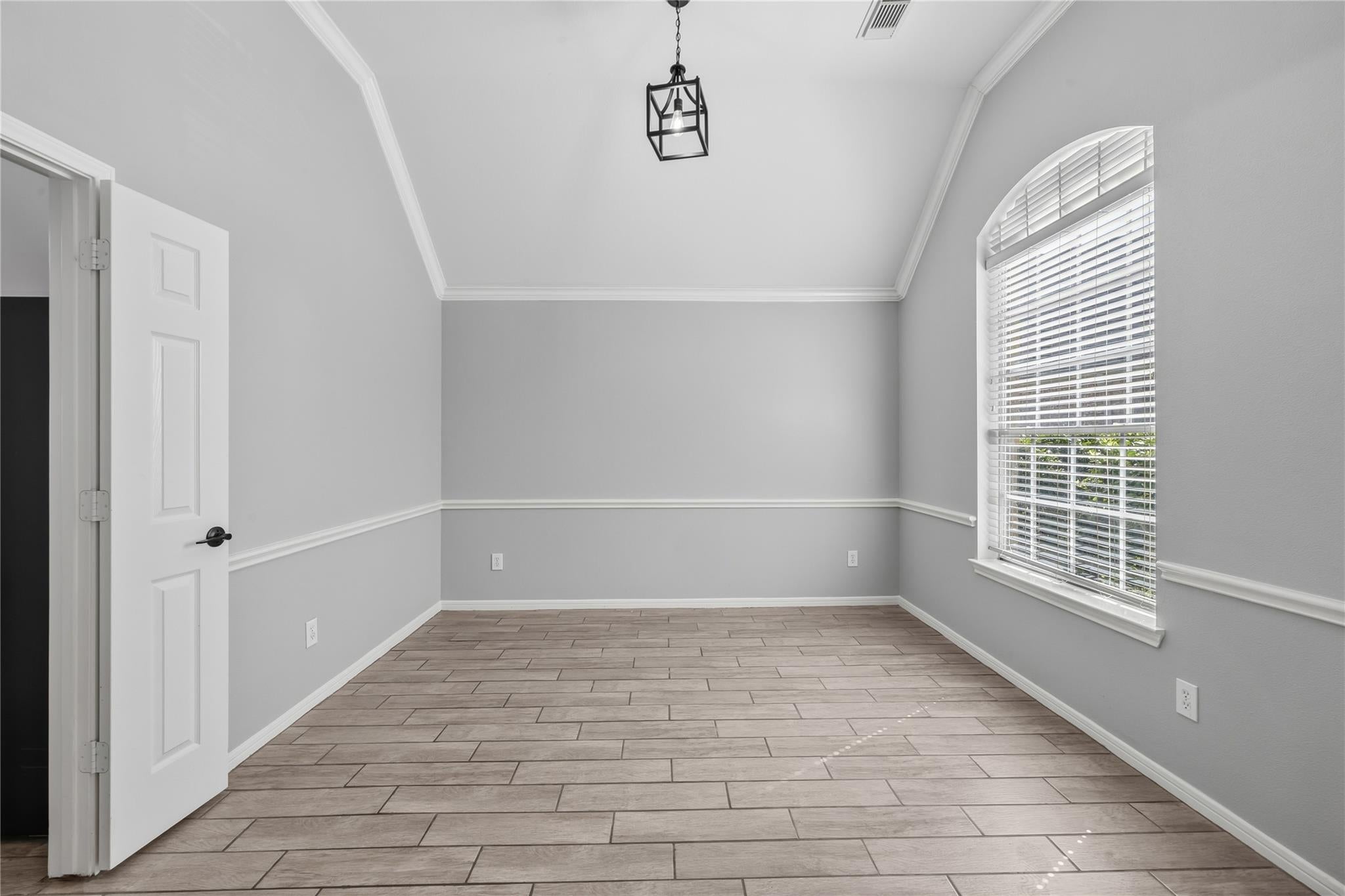 4011 Grayson Court