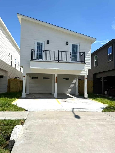 Photo of 8639 Homewood Lane Unit A, Houston, TX 77028 (MLS # 97099574)