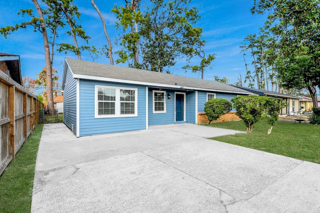 Photo of 6511 Mohawk Street, Houston, TX 77016 (MLS # 58303820)