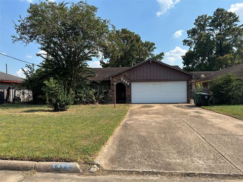 Photo of 5406 Yorkwood Street, Houston, TX 77016 (MLS # 29750161)