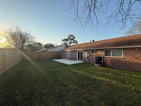 Tiny photo for 7509 Mockingbird Lane, Texas City, TX 77591 (MLS # 12537499)