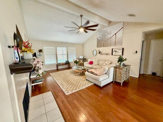 2306 Featherton Court