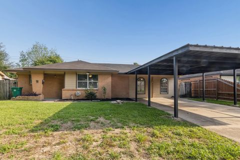 Photo of 3518 Thornwood Drive, Pasadena, TX 77503 (MLS # 35171122)