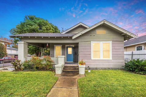 301 Estelle Street Houston TX 77003