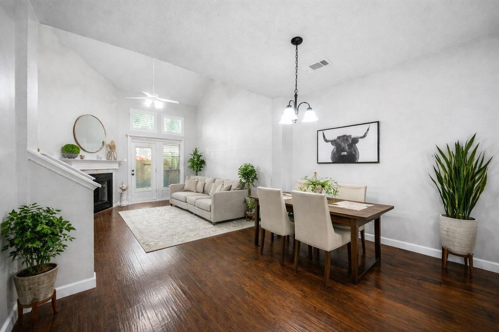 Photo of 2351 Summit Way Court, Kingwood, TX 77339 (MLS # 95879846)