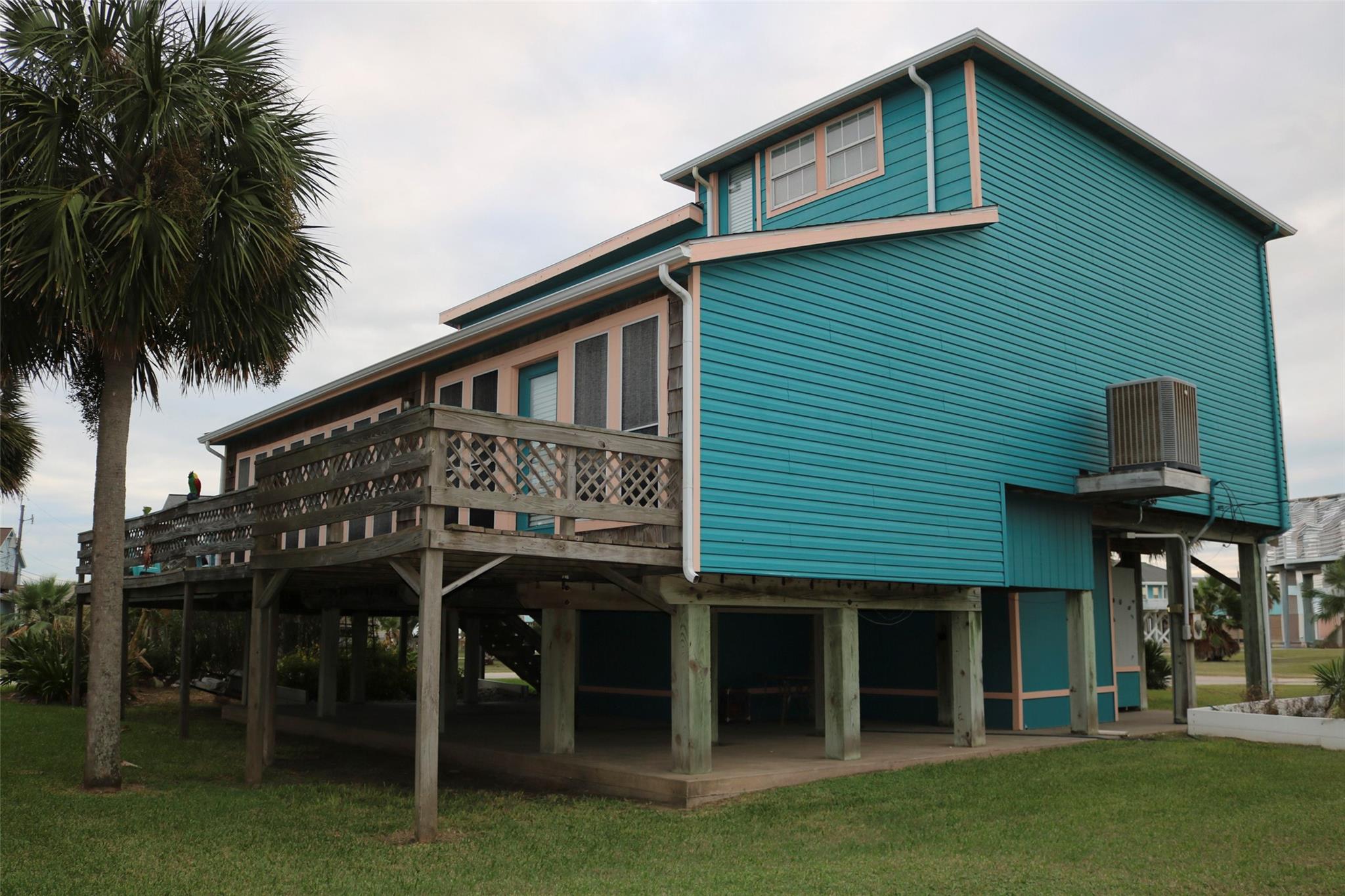 13002 Buccaneer Parkway