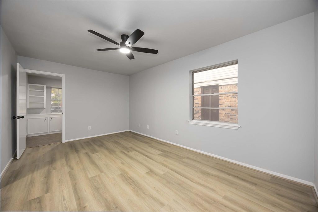 Photo of 719 Crestwood Lane, Missouri City, TX 77489 (MLS # 47438729)