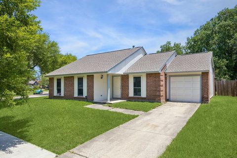 Photo of 22738 Millgate Drive, Spring, TX 77373 (MLS # 56729979)