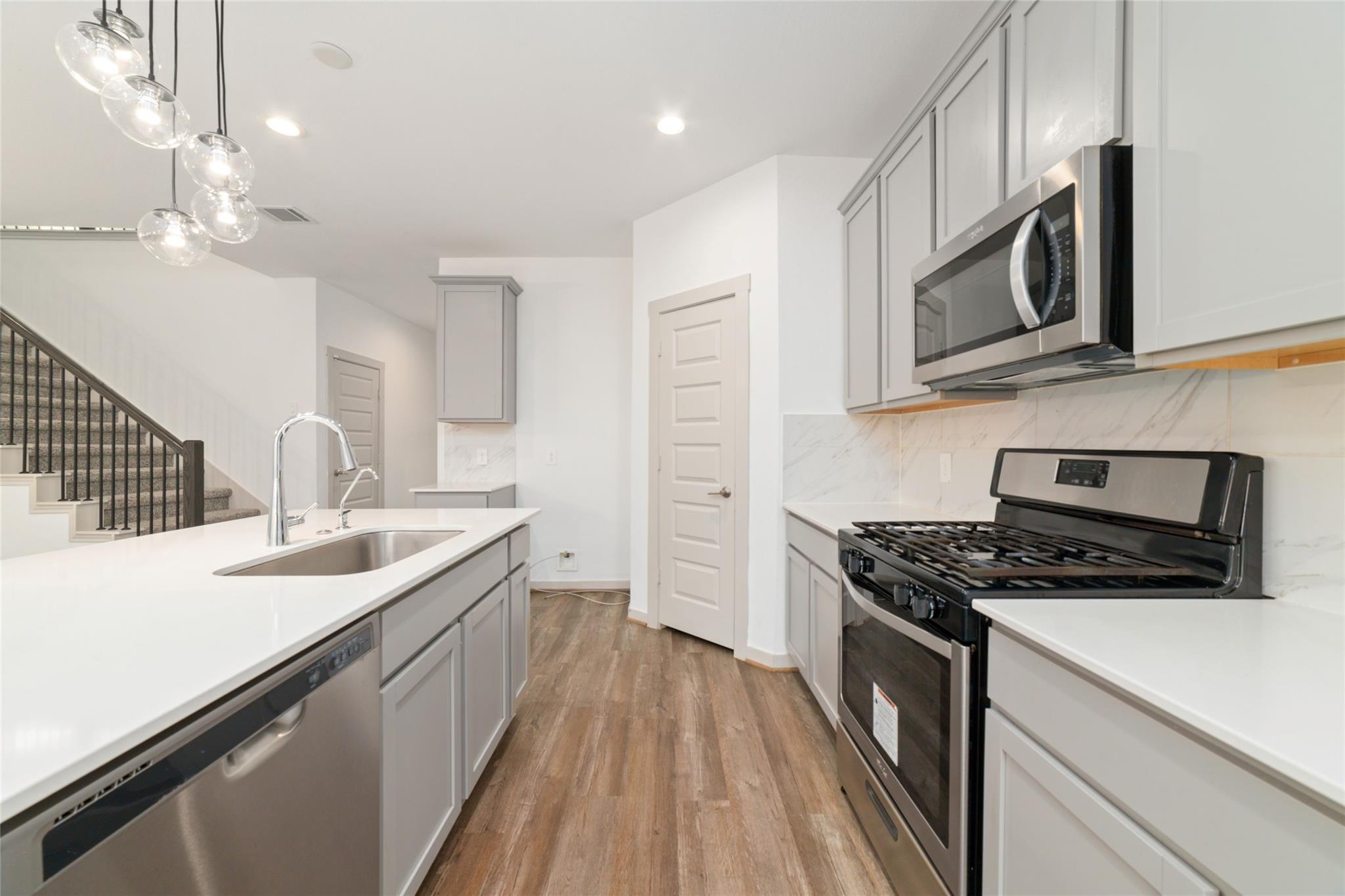 19022 Drayton Village Trace