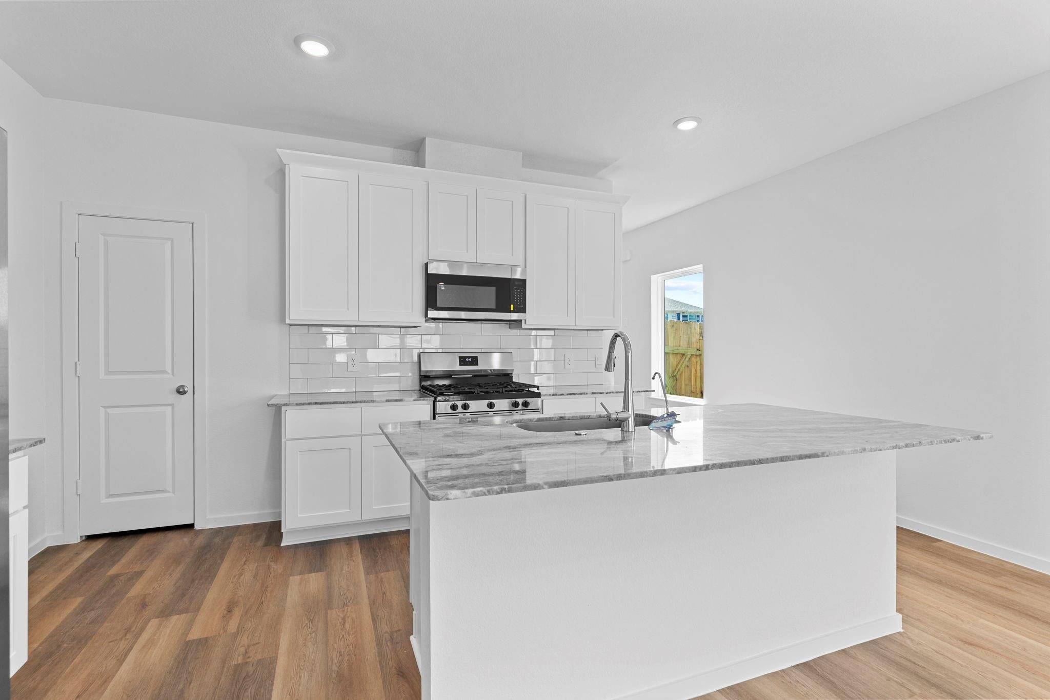 1703 Knox Hill Path