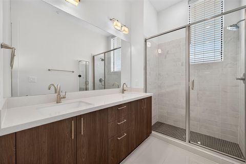 Tiny photo for 2401 Crawford Street #C3D, Houston, TX 77004 (MLS # 90756118)