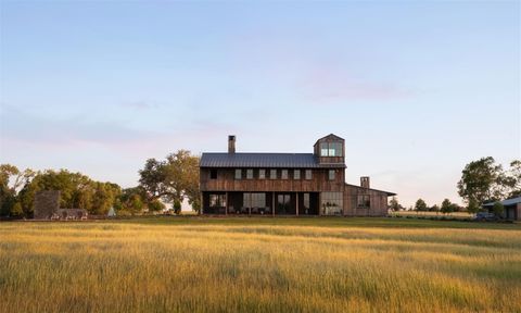 5286 Skull Creek Road Shelby TX 78940