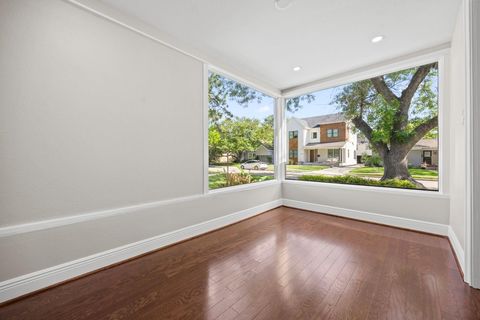 Tiny photo for 2538 Southgate Boulevard, Houston, TX 77030 (MLS # 23517054)