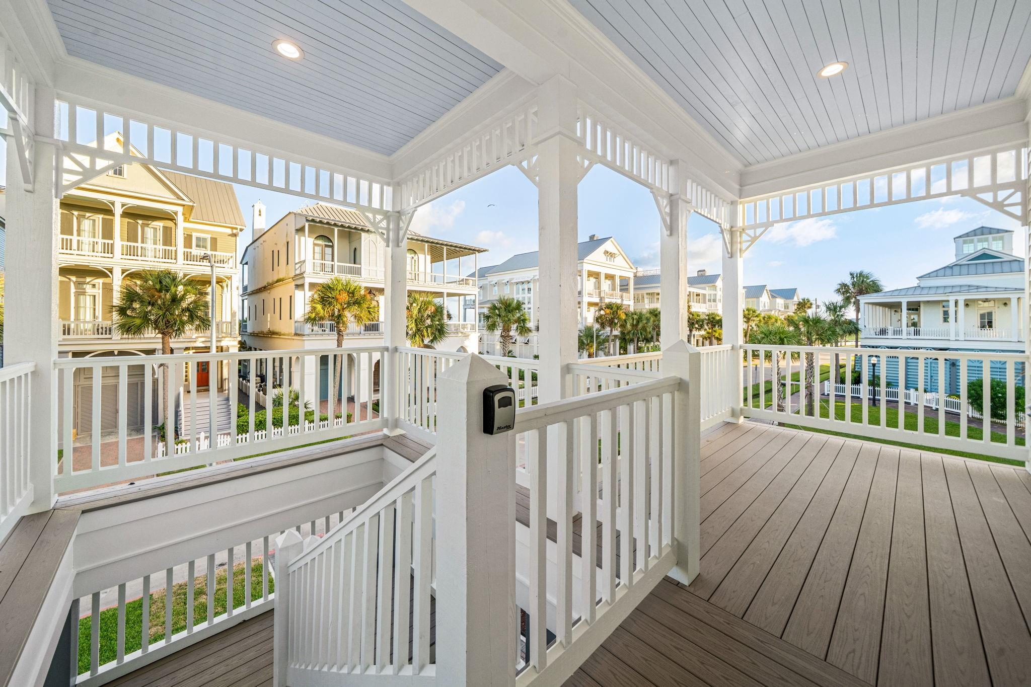 2602 E Seaside Drive