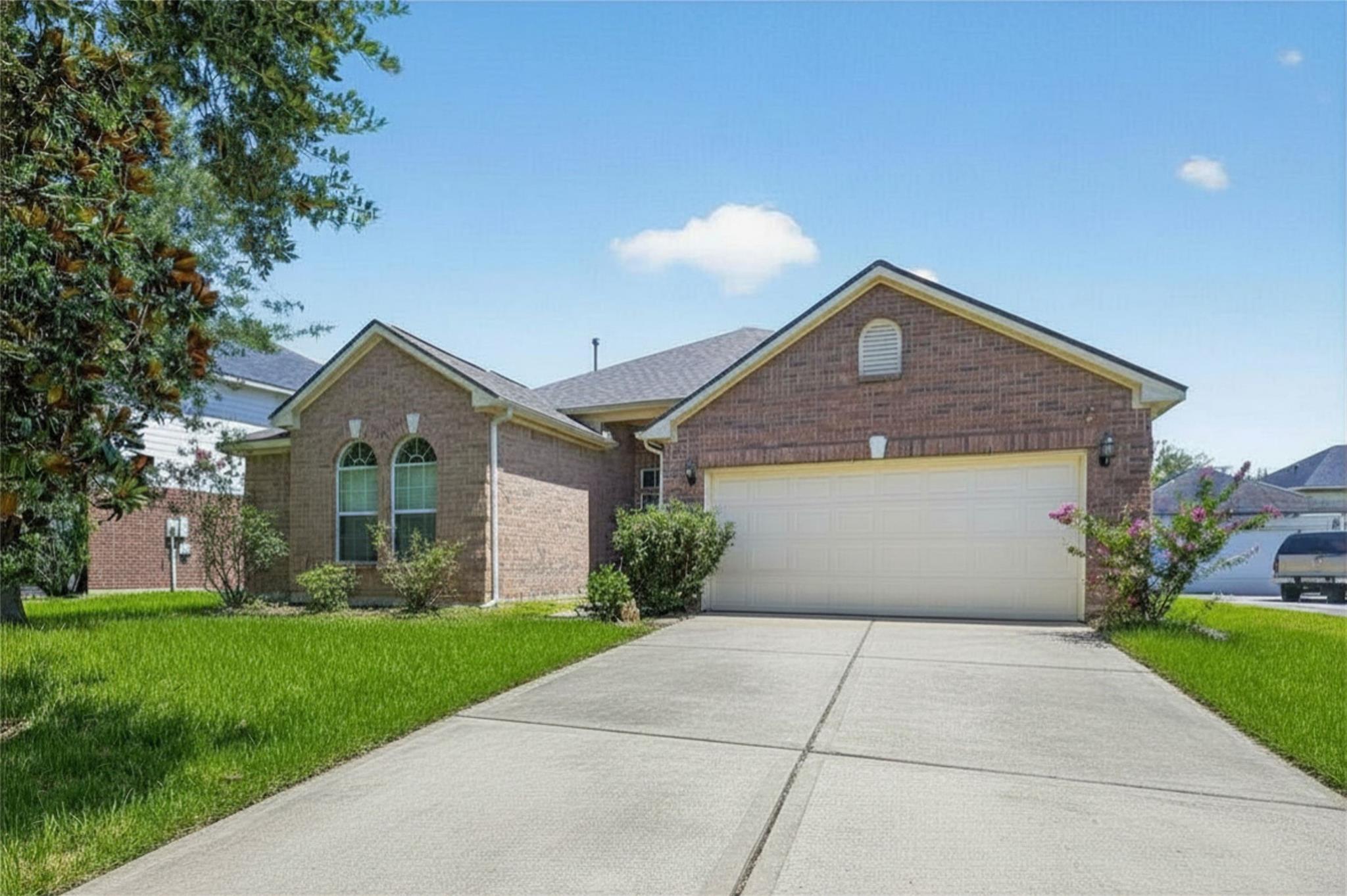 14207 Rolling Hills Lane