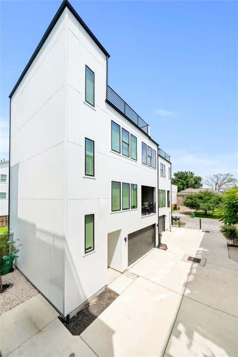 Photo of 3010 Delano Street, Houston, TX 77004 (MLS # 89453338)