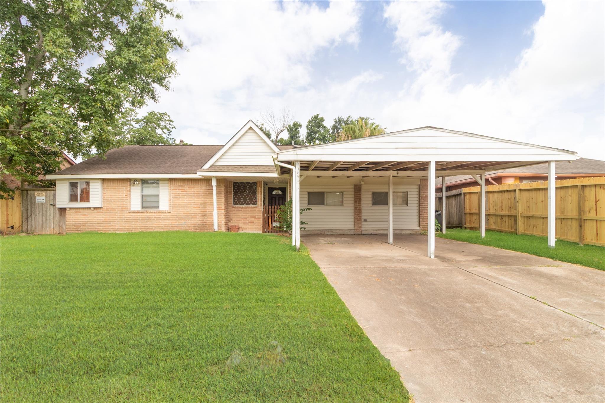 827 Onaleigh Drive