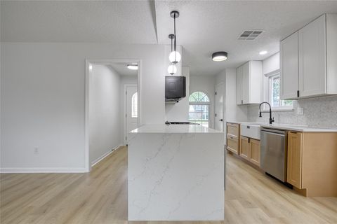 Tiny photo for 5802 Chrystell Lane, Houston, TX 77092 (MLS # 21568998)