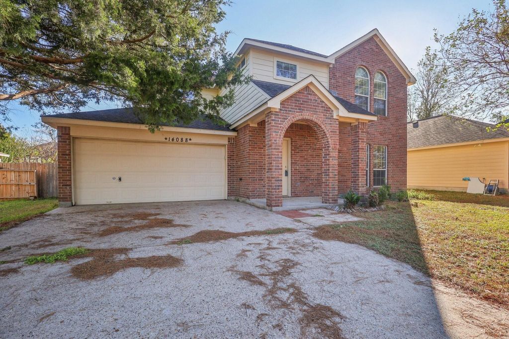 Photo of 14088 Running Bear Drive, Willis, TX 77378 (MLS # 79198167)