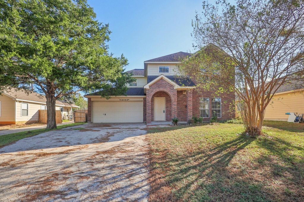Photo of 14088 Running Bear Drive, Willis, TX 77378 (MLS # 79198167)