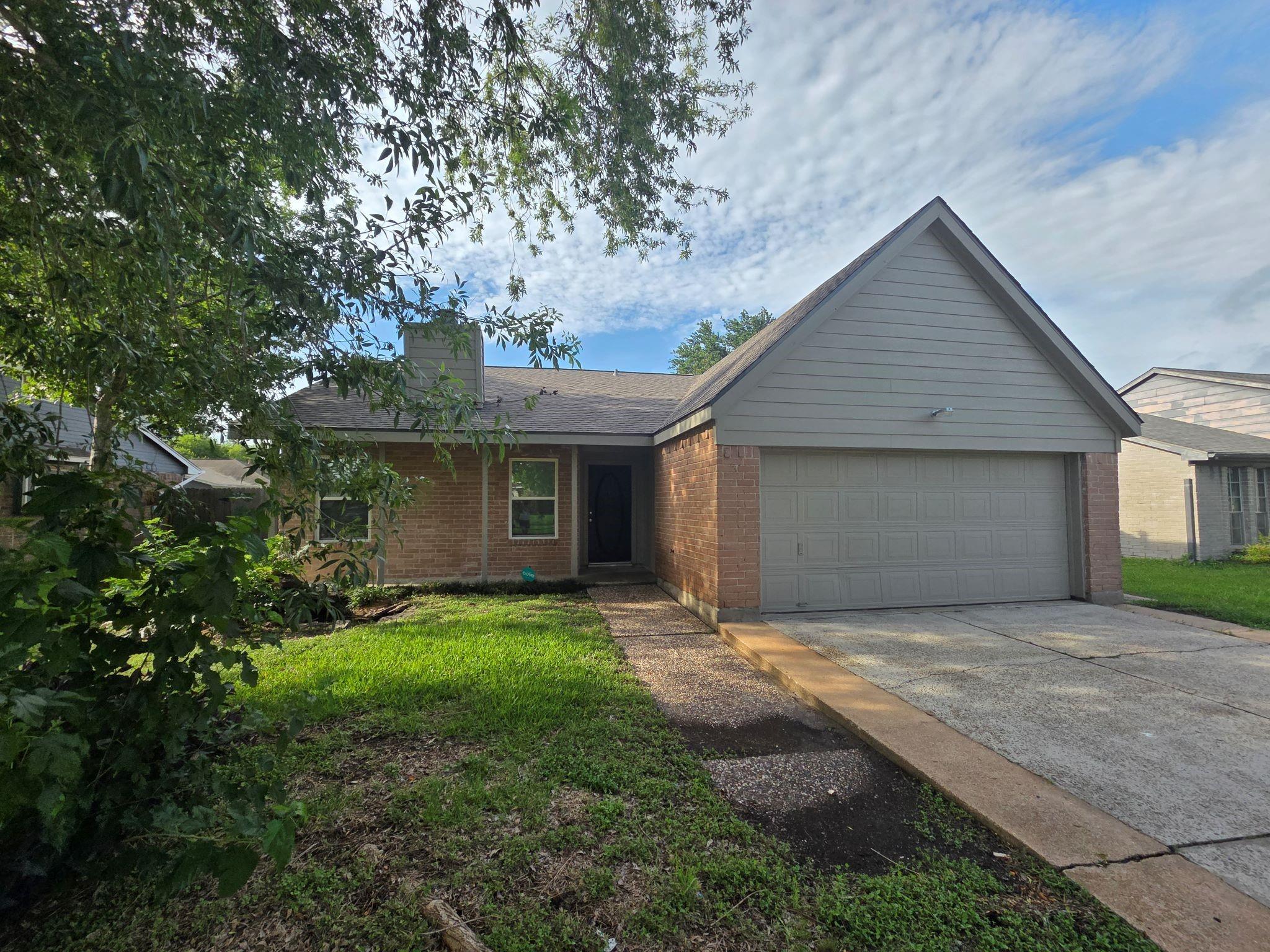 5618 Stone Creek Drive