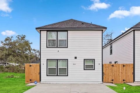 Photo of 7811 Laura Koppe Road #A, Houston, TX 77028 (MLS # 87864724)
