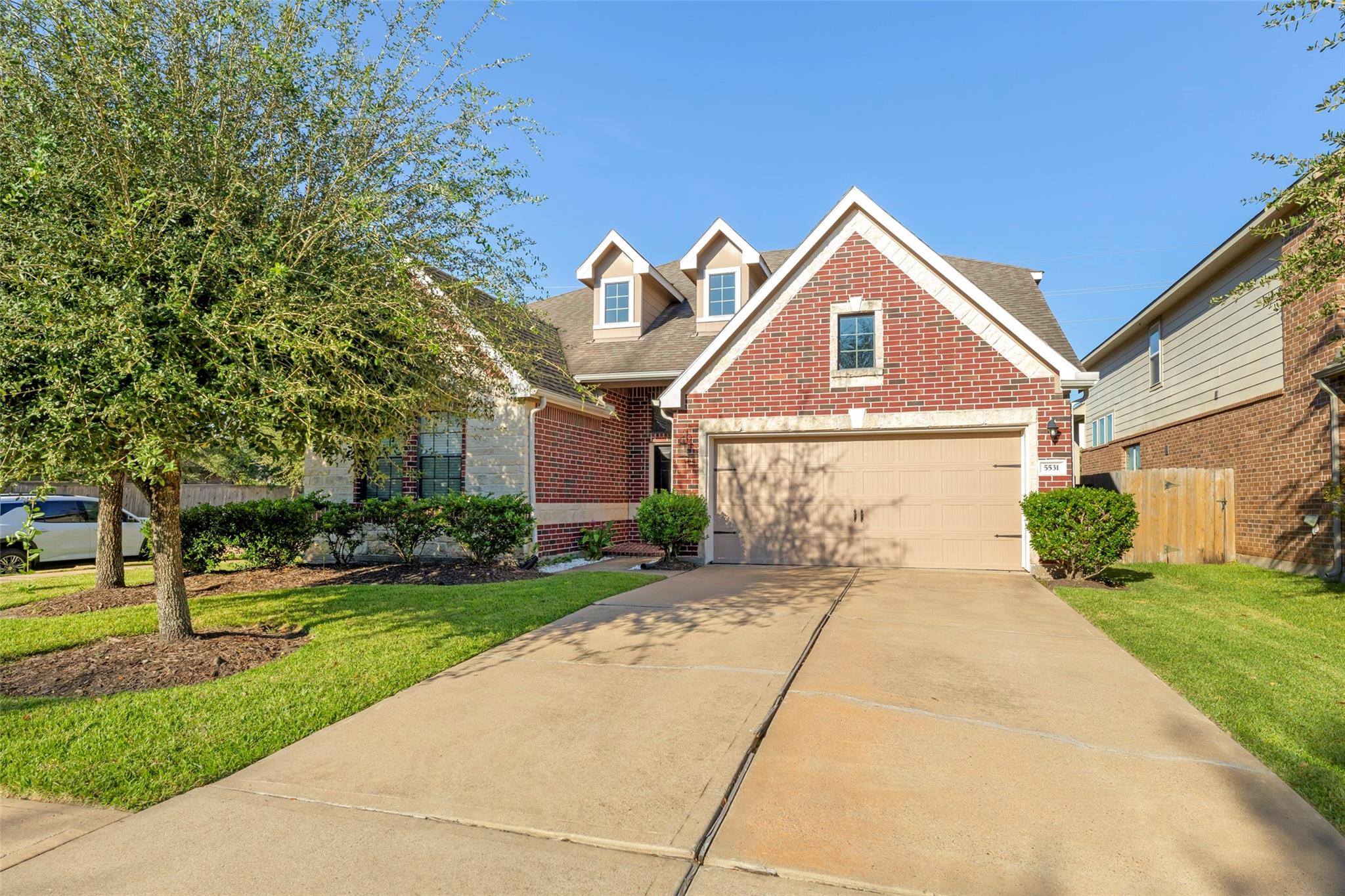 5531 Drumlin Field Way