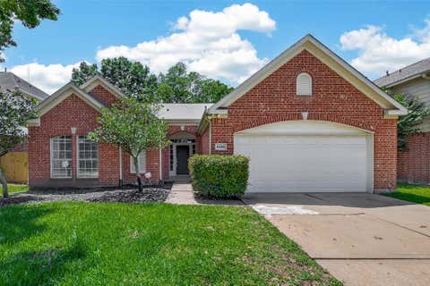 Homes For Sale - 6606 Belmont Bend<br/> Fort Bend County, Katy, TX 77450