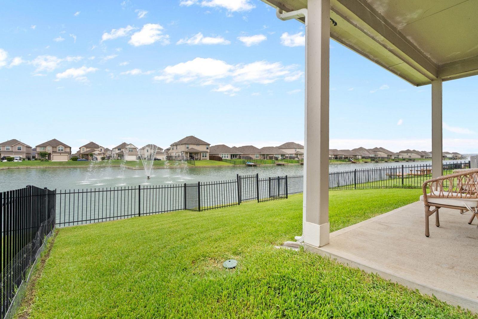 24926 Bastiani Canvas Lane