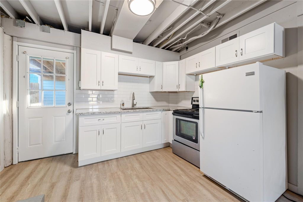 Photo of 6911 Avenue O #1, Galveston, TX 77551 (MLS # 21836316)