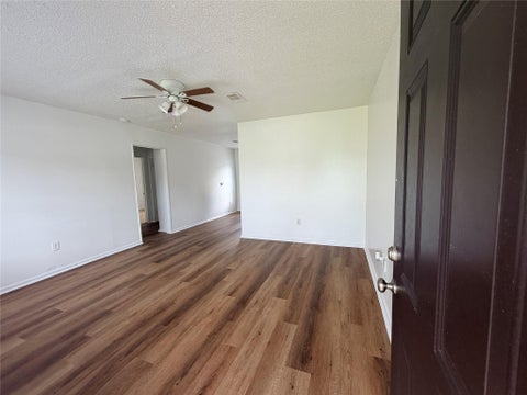 Photo of 5418 Myrtlewood Street, Houston, TX 77033 (MLS # 62501334)