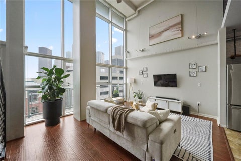 Photo of 2000 Bagby Street #7418, Houston, TX 77002 (MLS # 86877195)