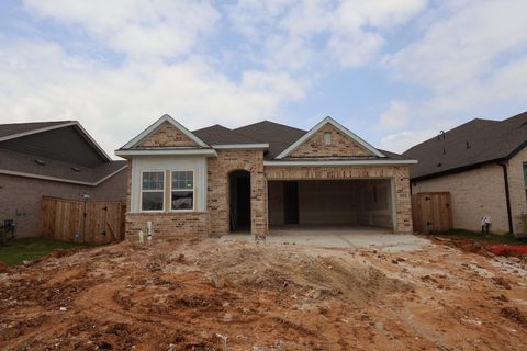 Homes For Sale - 31823 Blossom Lane<br/> Fulshear, TX 77423