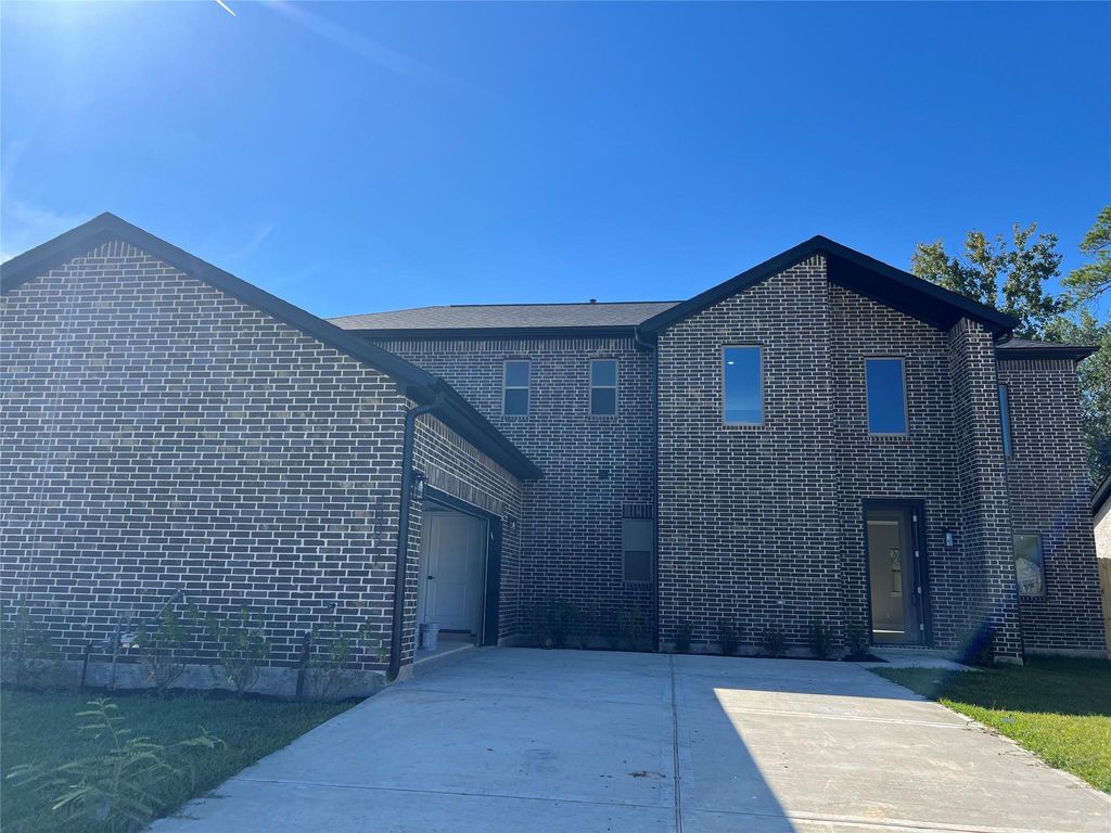 Photo of 20027 Venetto Street, Spring, TX 77388 (MLS # 9776215)