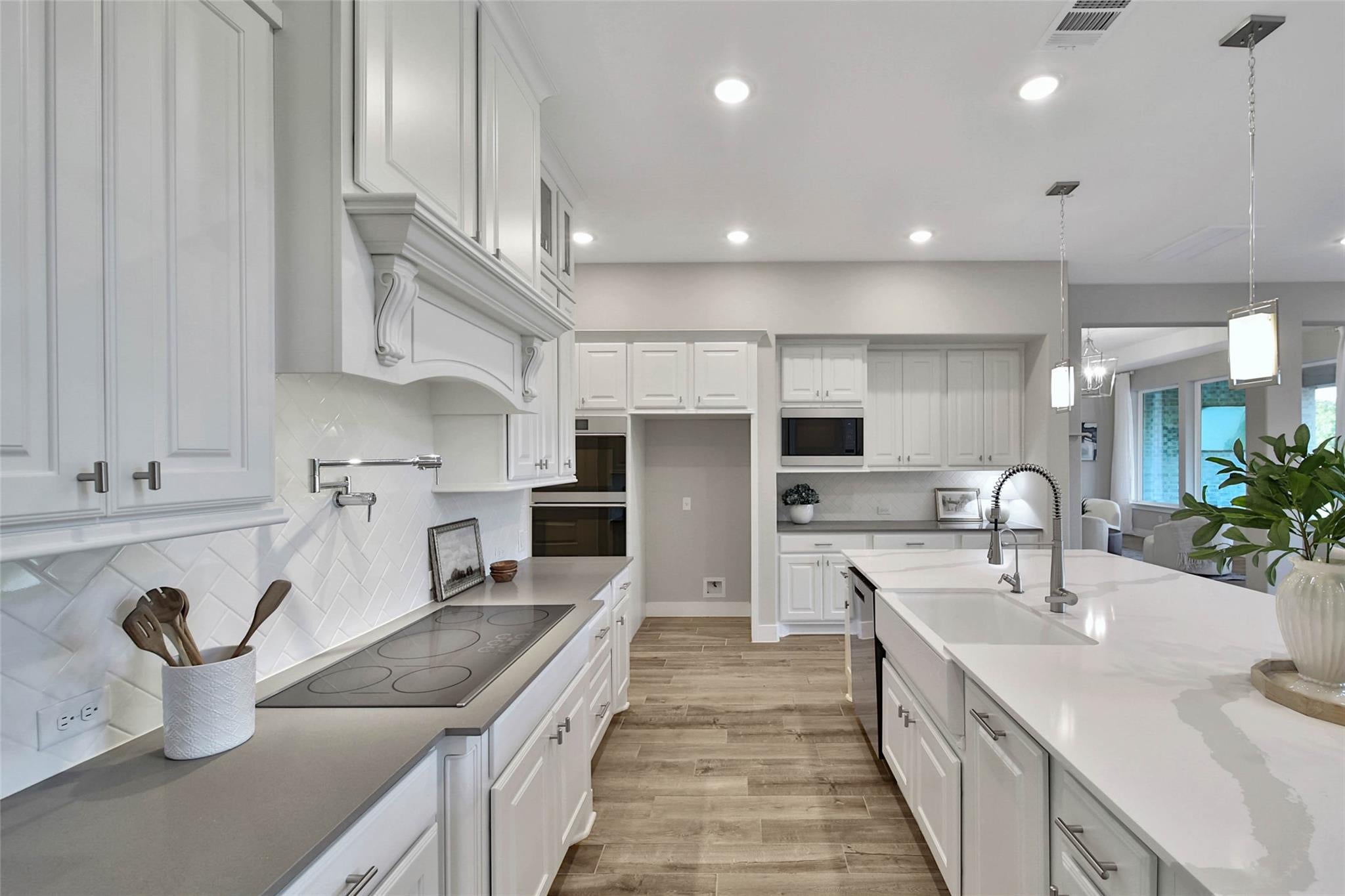 29402 Circle S Ranch Trl, Fulshear, TX, 77406, USA, 5 Bedrooms Bedrooms, ,6 BathroomsBathrooms,Residential,Active,29402 Circle S Ranch Trl,30365931