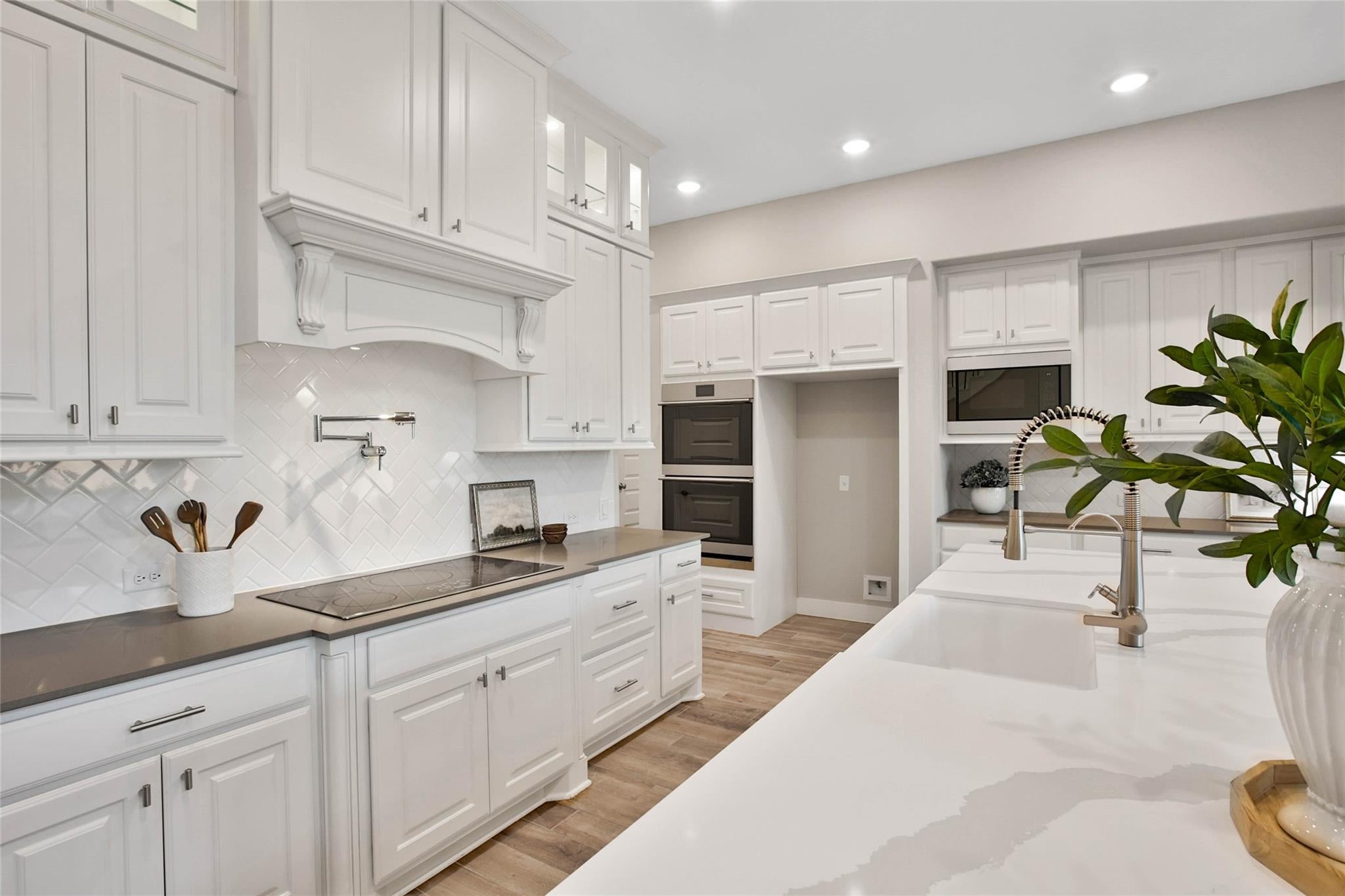 29402 Circle S Ranch Trl, Fulshear, TX, 77406, USA, 5 Bedrooms Bedrooms, ,6 BathroomsBathrooms,Residential,Active,29402 Circle S Ranch Trl,30365931