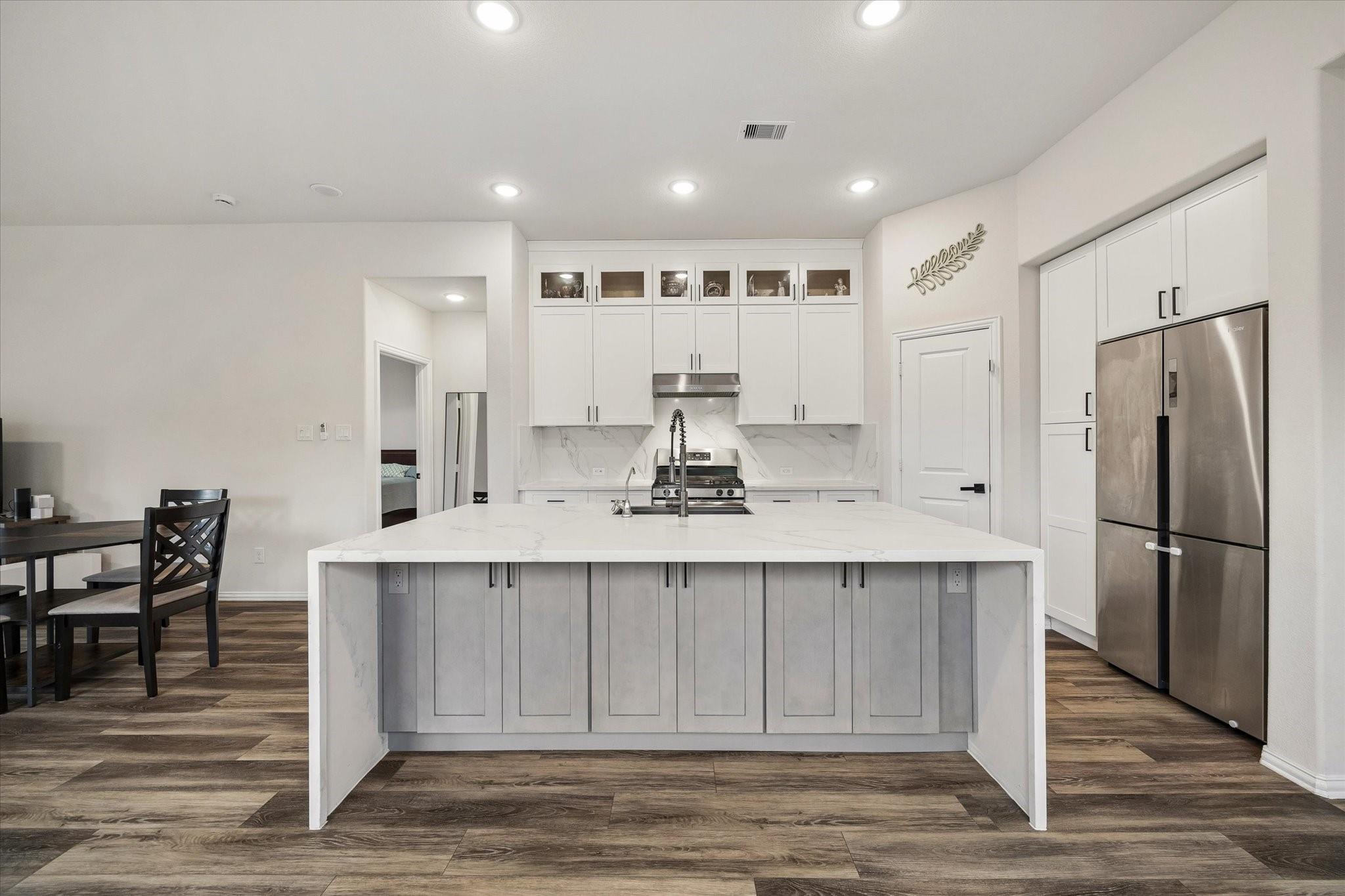 15230 Stuart Bat Cave Lane