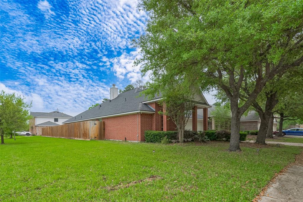 Photo of 1007 Casting Springs Way, Spring, TX 77373 (MLS # 97159880)